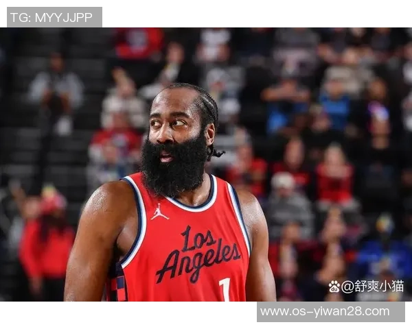 哈登在对阵雷霆的比赛中狂砍43分展现绝佳状态