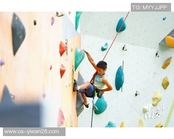 成都攀岩队的阵地战体系与攀岩战术的深度解析与实践探索 成都攀岩队的阵地战体系与攀岩战术的深度解析与实践探索